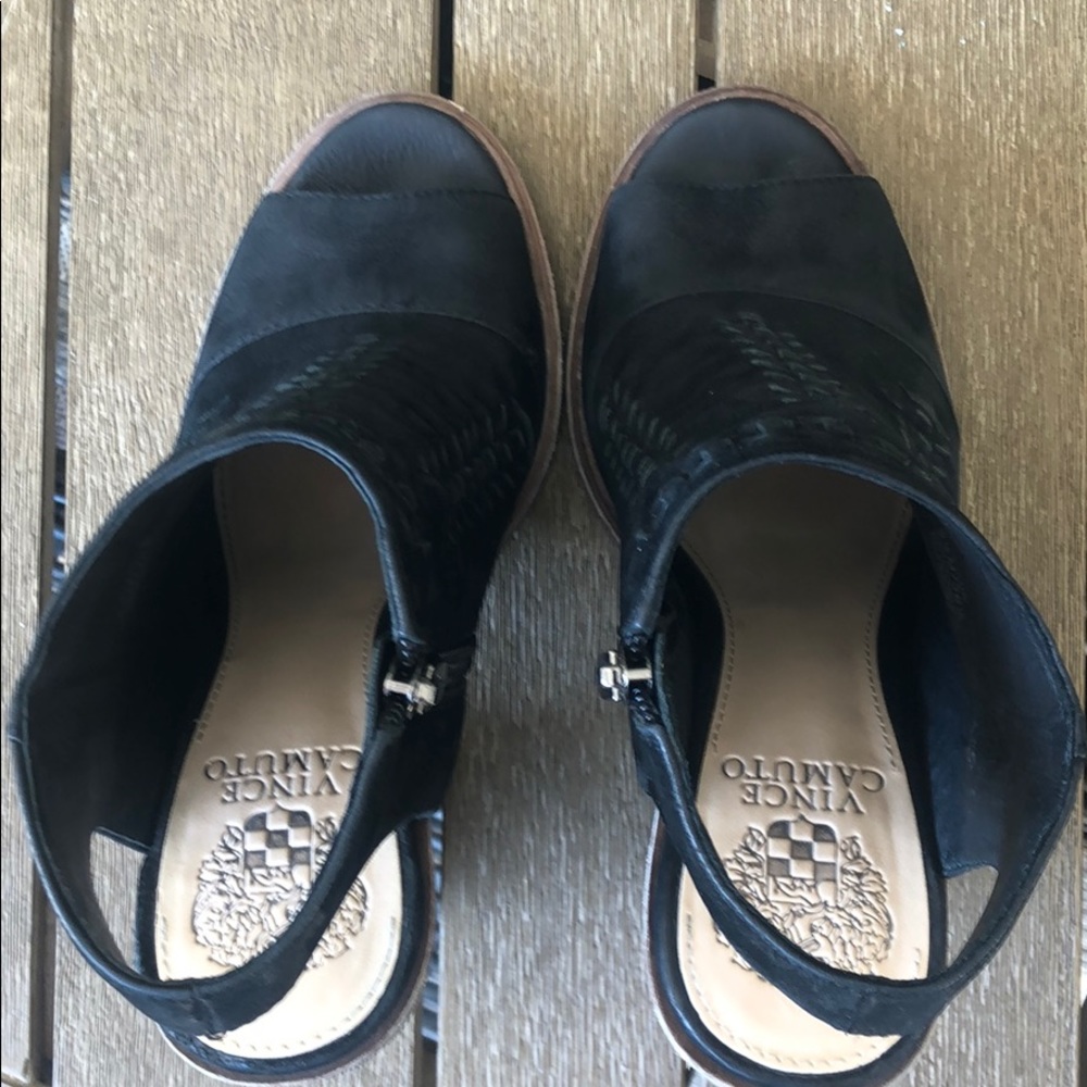 (Sold) Vince Camuto Katri Woven Bootie Black 6.5 - Picture 5 of 8